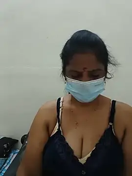 Stripchat Free Porn Cam of tamil_manjalmaami