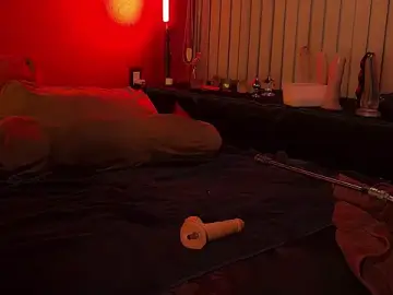 Stripchat Live Sex Cam of JenniferCD
