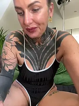 Stripchat Best Webcam of KathaleaNoir