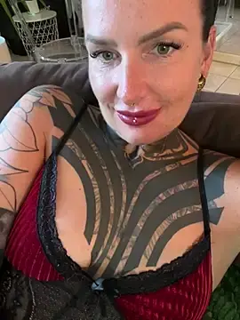 Stripchat Free Live Porn of KathaleaNoir