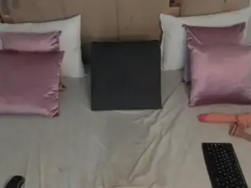 Stripchat Live Sex Cam of LizBrook