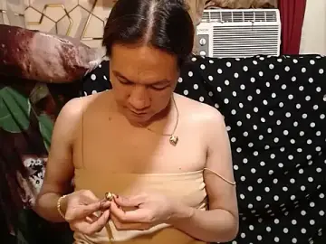 Stripchat Best live sex cam show of tshugecumxxx