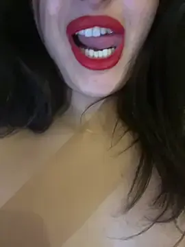 Stripchat Watch Live Sex Cams of Milana_UK