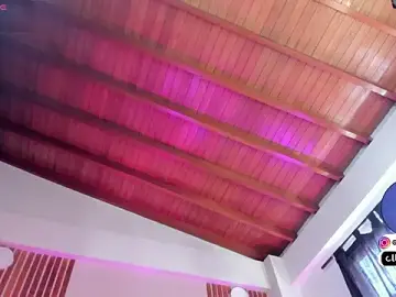 Stripchat Free Porn Cam of sweetviolet__