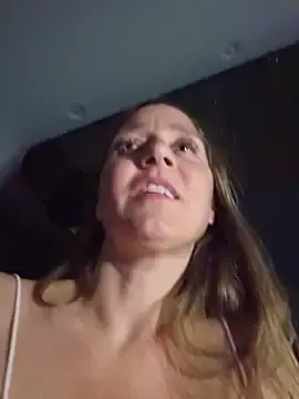 Stripchat Sex Chat of SkyelarSomer