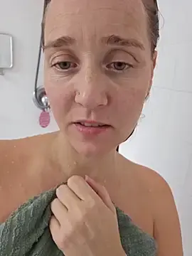 Stripchat Free Live Porn of SkyelarsWorld