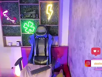 Stripchat Best live sex cam show of Alex_it0_