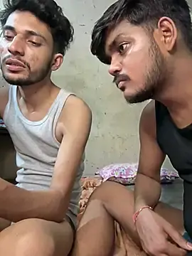 Stripchat Watch Live Sex Cams of BiggerDickGuy