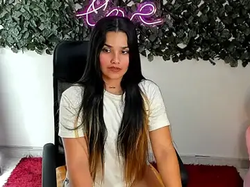 Stripchat Sex Cam of DestinyHills