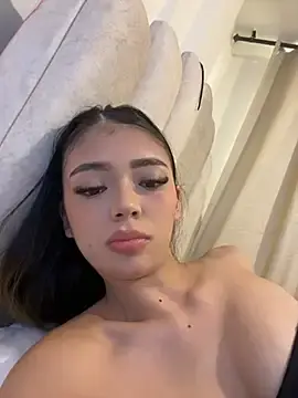 Stripchat Live Sex of HoneyMollyX