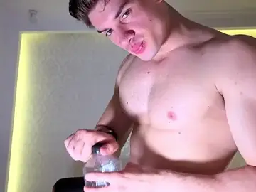 Stripchat Private Sex Chat of MaxKaiden