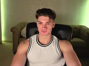 Stripchat Sex Chat of MaxKaiden