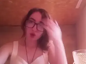 Stripchat Live Sex Cam of OliviaMoment
