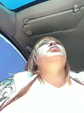 Stripchat Nude Webcam of SweetCuteGirls1023