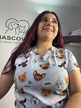 Stripchat Sex Cam of Nahomy_benet