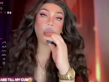 Stripchat Free Porn Cam of madam_agnes1