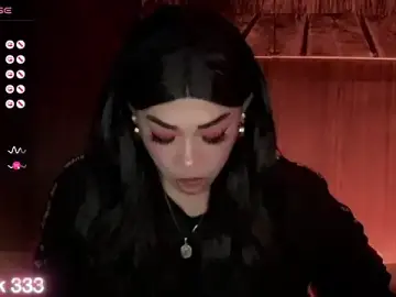 Stripchat Live Sex of madam_agnes1