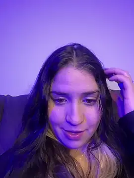 Stripchat Free Live Porn of valentina_jonnes1
