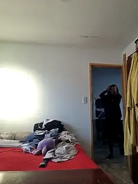 Stripchat Free Porn Cam of Fuegolatino-69