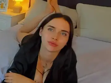 Stripchat Live Sex of KellyWhites
