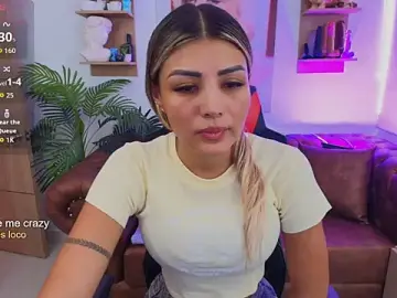 Stripchat Live Sex of SALOOMEE__