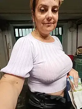 Stripchat Sex Cam of Sunbelxx