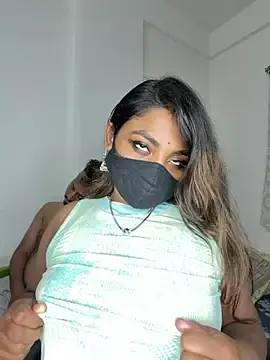Stripchat Adult Webcam of I_am_ur_amisha