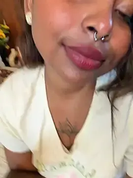Stripchat Nude Webcam of OpposedLoom