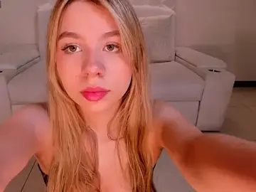 Stripchat Live Sex Cam of TiffannySins