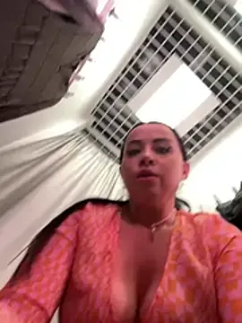 Stripchat Adult Webcam of CrazzyChicks