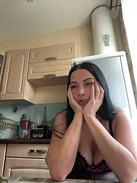Stripchat Live Sex Cam of CrazzyChicks