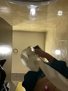 Stripchat Free Porn Cam of CrazzyChicks