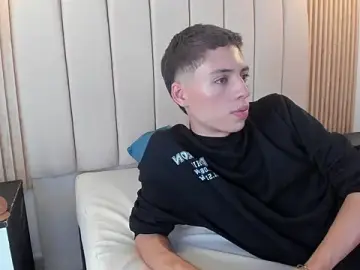 Stripchat Best Webcam of KENNY_HANK