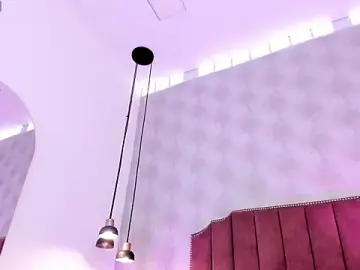 Stripchat Live Sex Cam of KarenSims