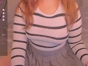 Stripchat Watch Live Sex Cams of kira_lm