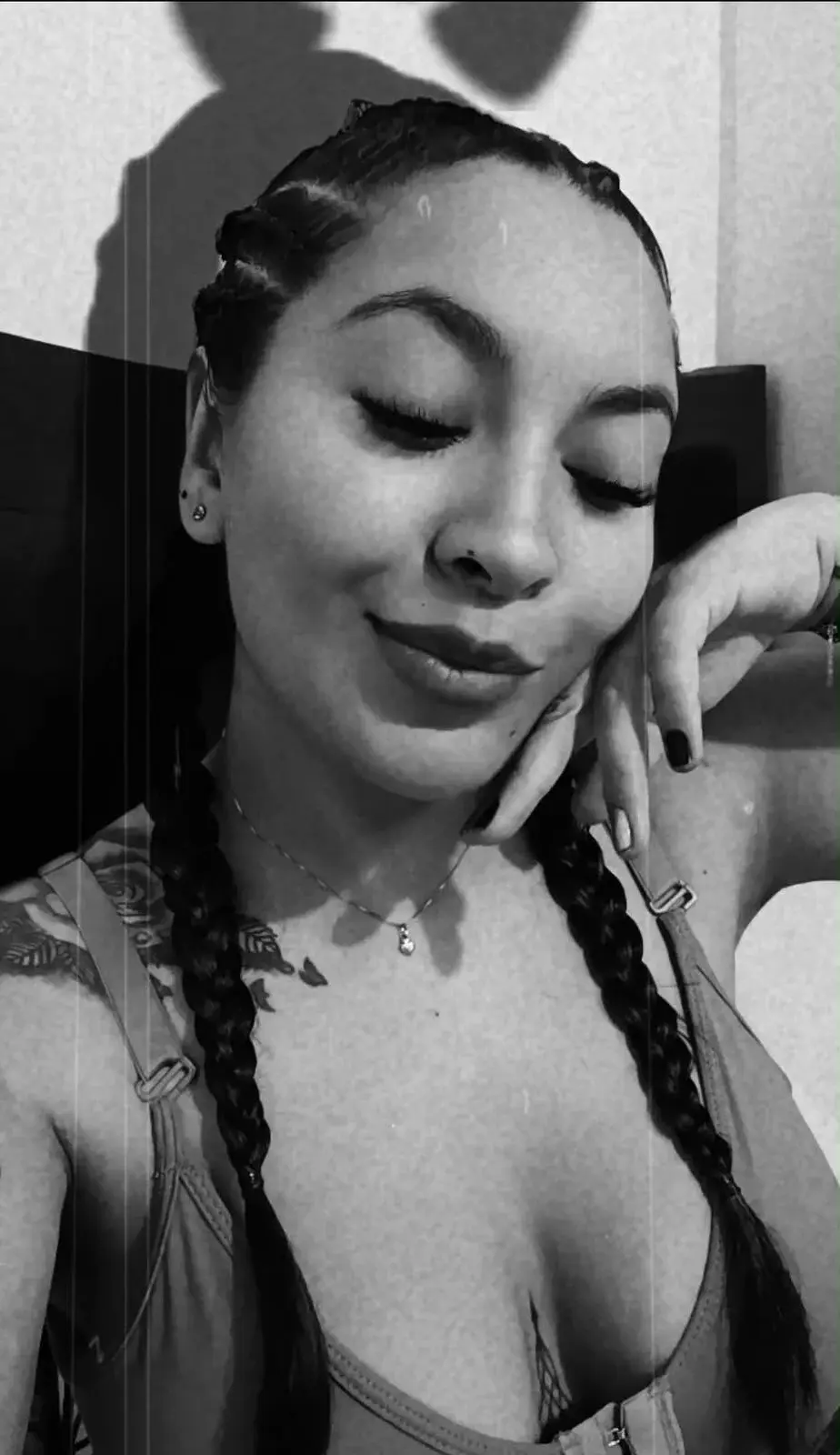 latina_curvy22