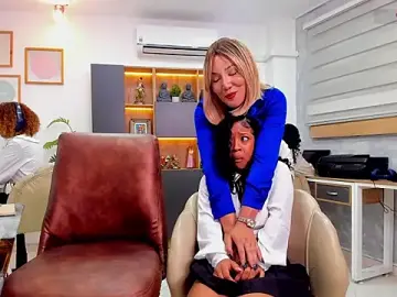 Stripchat Adult Video Chat of Franshesca_HotxxX