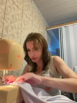 Stripchat Watch Live Sex Cams of Irresistible24