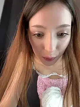 Stripchat Best Webcam of LilluKatten