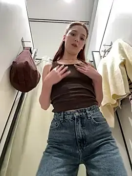 Stripchat Free Live Porn of LilluKatten