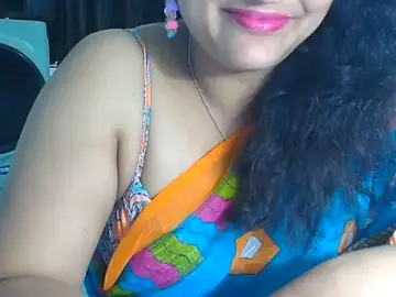 Stripchat Best Webcam of SimmiQueen_77