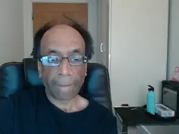 Stripchat Watch Live Sex Cams of rauncher1