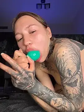Stripchat Sex Cam of Future_star