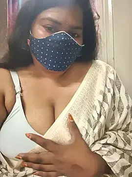 Stripchat Free Porn Cam of Liyaa_24