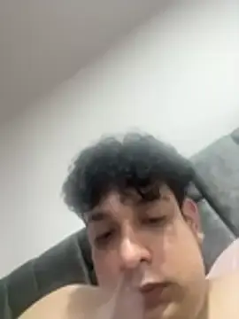 Stripchat Sex Cam of Niccolo_Noir