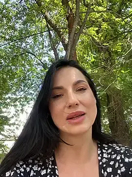 Stripchat Free Porn Cam of Roxana-Sexy