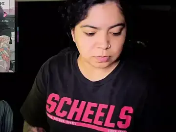 Stripchat Sex Chat of kimmiakiss22