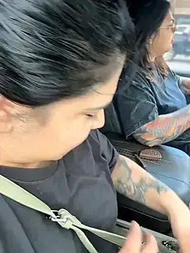 Stripchat Watch Live Sex Cams of kimmiakiss22
