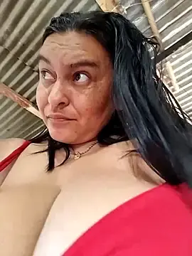 Stripchat Free Live Porn of Horny-Mommy-Dirty