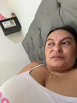 Stripchat Live Porn of Horny-Mommy-Dirty